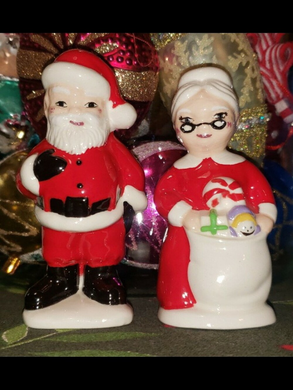 Vintage Santa & Mrs. Clause Figurine Set